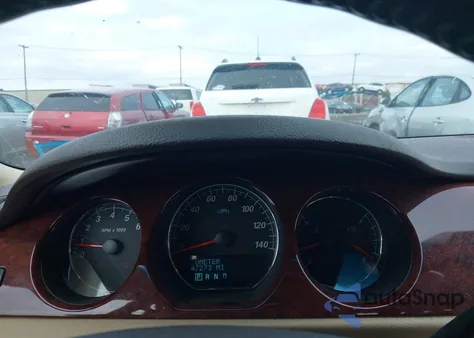 2008 Buick Lucerne Cx из США, поврежденный, VIN 1G4HP57228U144653